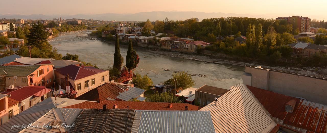 Apartment White Bridge Kutaisi Esterno foto