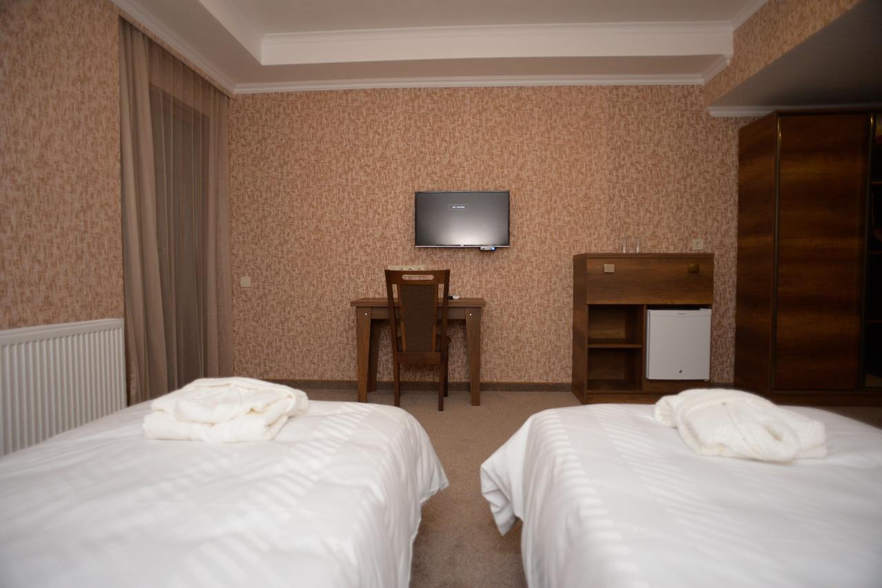 Apartment White Bridge Kutaisi Esterno foto